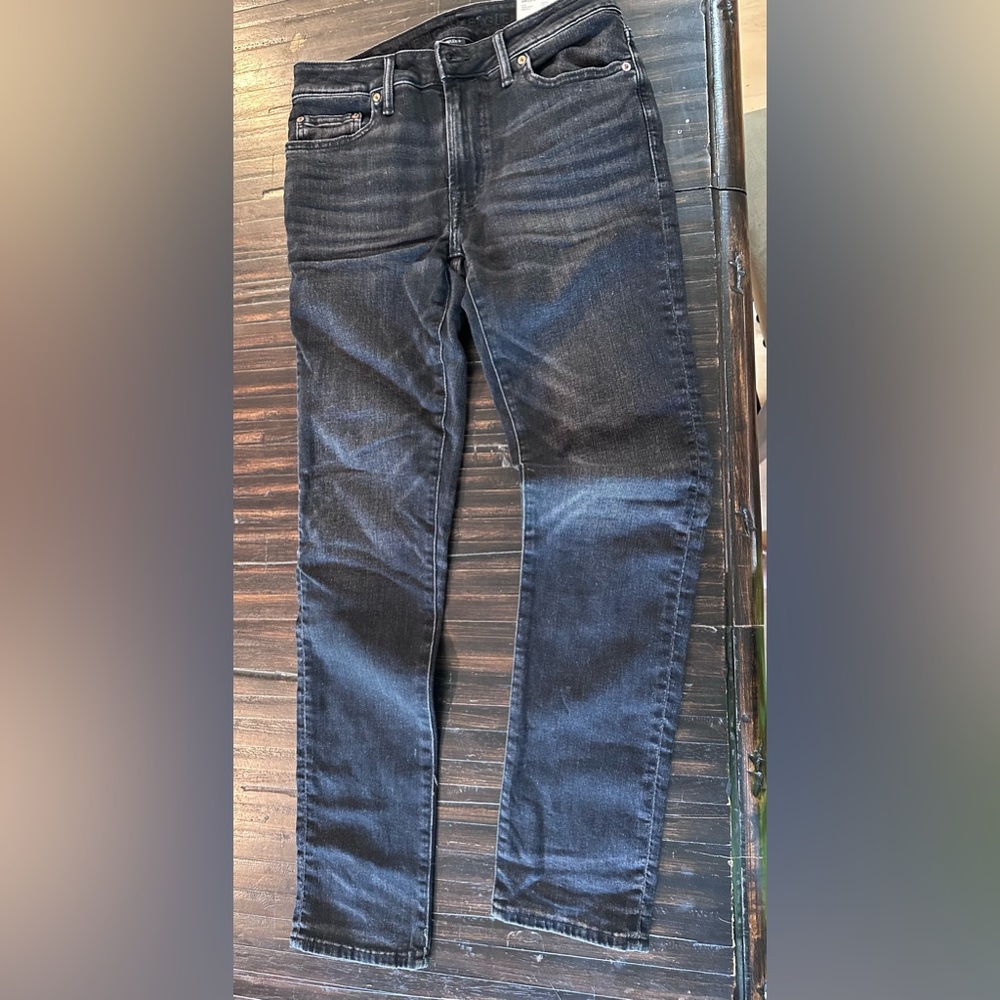 AE AirFlex+ Slim Jean 28X32